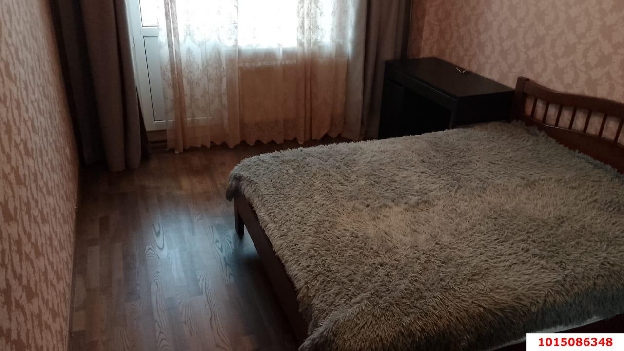 Фото №8: 2-комнатная квартира 70 м² - Краснодар, имени Маршала Жукова, ул. Александра Покрышкина, 2/2