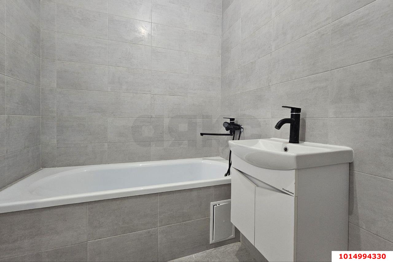 Фото №3: 1-комнатная квартира 40 м² - Южный, жилой комплекс История-2, ул. Екатерининская, 3к1