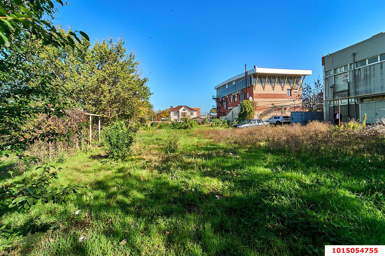 Фото №8: Дом 172 м² + 13.5 сот. - Краснодар, Прикубанский внутригородской округ, мкр. 2-я Площадка, ул. Богдана Хмельницкого, 1/1