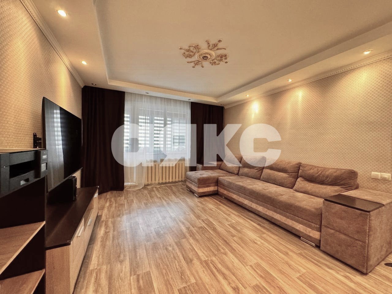 Фото №3: 3-комнатная квартира 61 м² - Нижнекамск, 9-й, пр-кт Вахитова, 19А