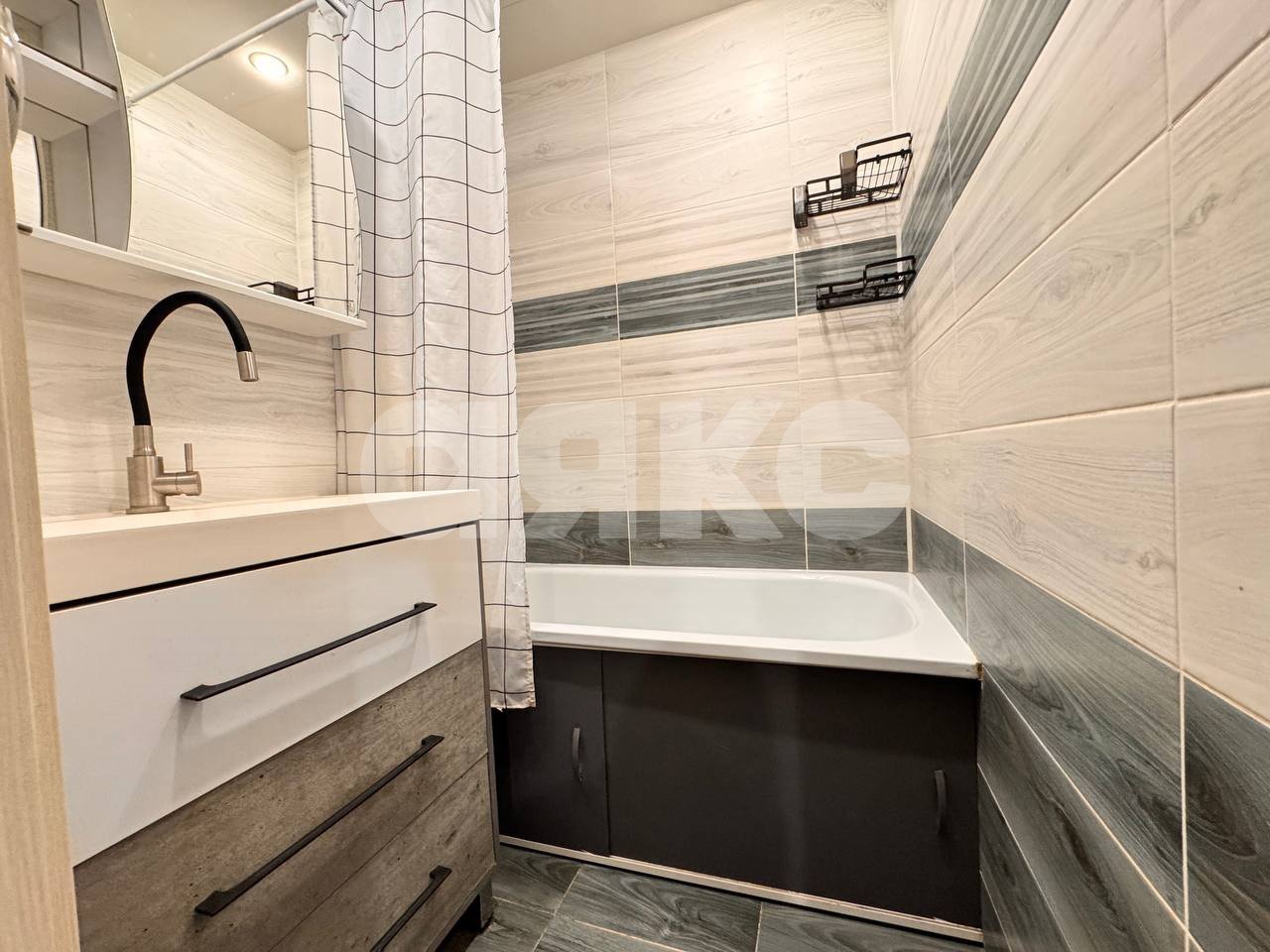 Фото №22: 3-комнатная квартира 61 м² - Нижнекамск, 9-й, пр-кт Вахитова, 19А