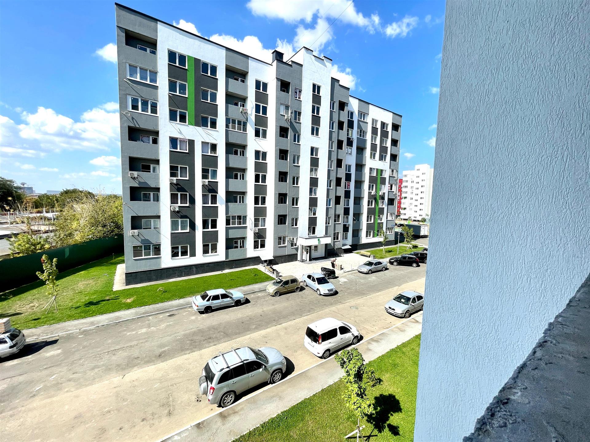 Фото №1: 1-комнатная квартира 47 м² - Краснодар, Карасунский внутригородской округ, ж/р Новознаменский, ул. Войсковая, 4к12