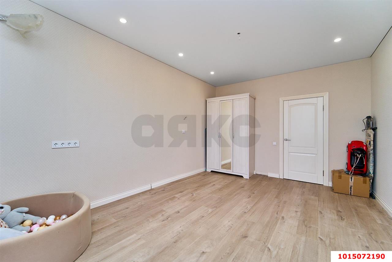 Фото №10: 2-комнатная квартира 65 м² - Краснодар, Горогороды, жилой комплекс Береговая-2, Центральный внутригородской округ, Западный внутригородской округ, мкр. Центральный, ул. Береговая, 2к2