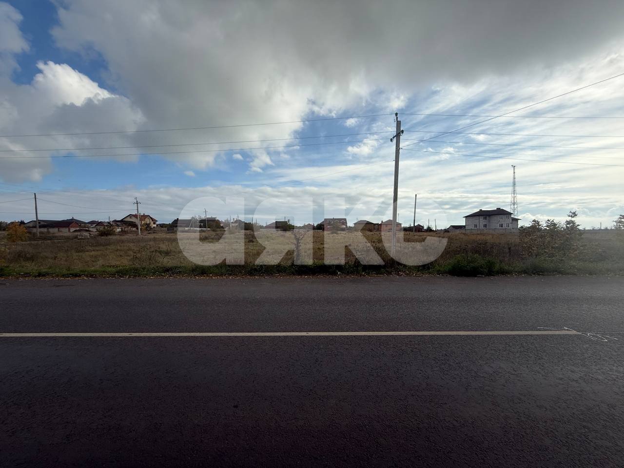 Фото №2: Земельный участок под ИЖС 864 сот. - Ильичевское