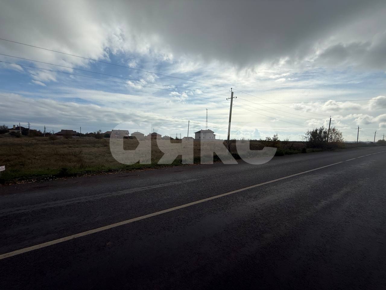 Фото №3: Земельный участок под ИЖС 864 сот. - Ильичевское