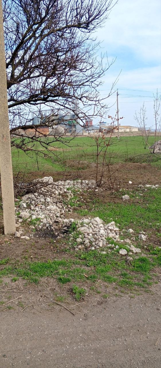 Фото №5: Земельный участок под ИЖС 14.2 сот. - Ильичевское, ул. Комбайнёрская