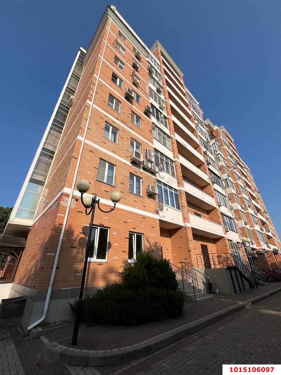 Фото №1: Офисное помещение 38 м² - Краснодар, Западный внутригородской округ, ул. имени Дзержинского, 26/1