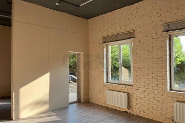 Фото №4: Офисное помещение 38 м² - Краснодар, мкр. Западный внутригородской округ, ул. имени Дзержинского, 26/1