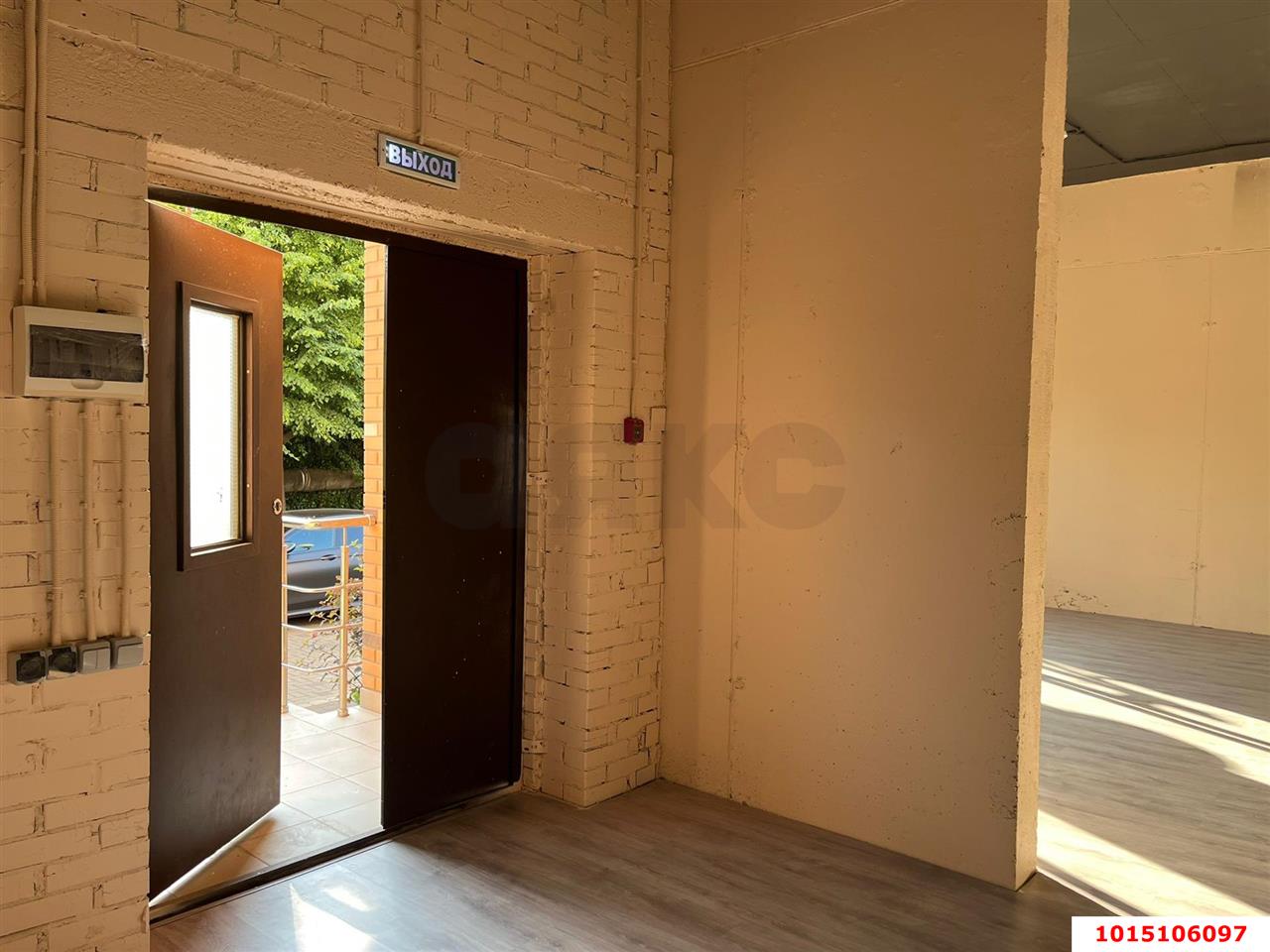 Фото №6: Офисное помещение 38 м² - Краснодар, Западный внутригородской округ, ул. имени Дзержинского, 26/1