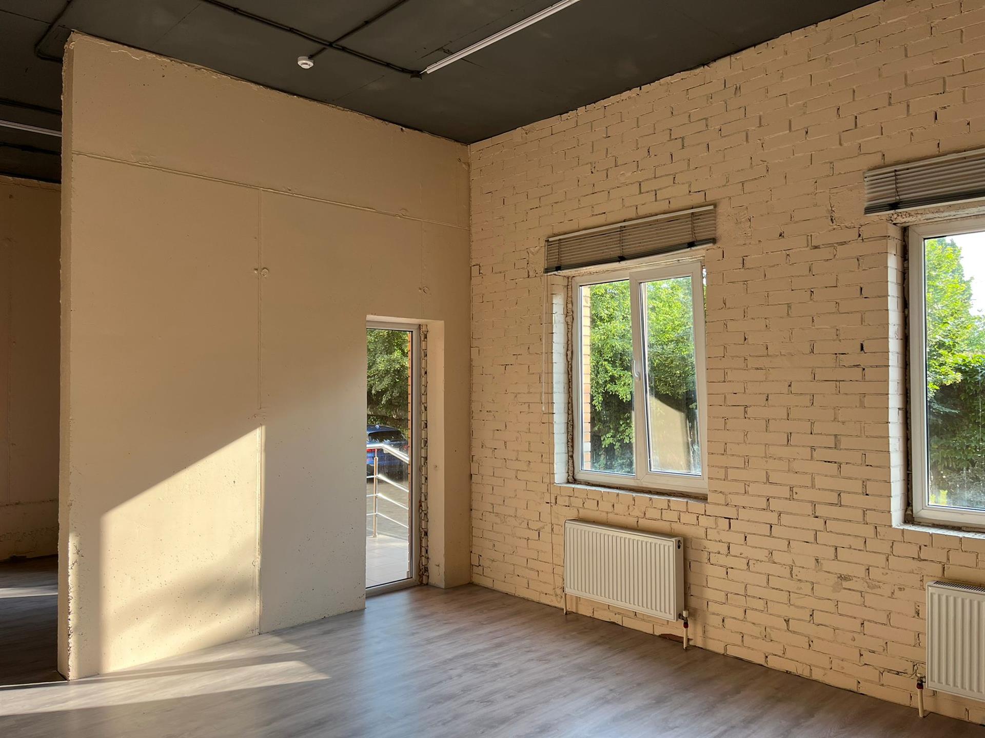 Фото №4: Коммерция 38 м² - Краснодар, мкр. Западный внутригородской округ, ул. имени Дзержинского, 26/1