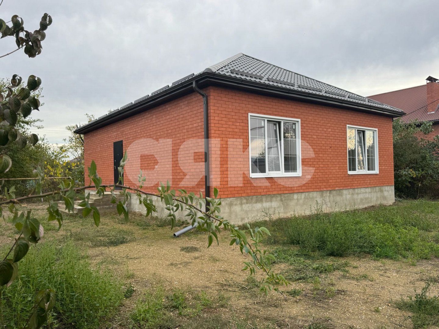 Фото №1: Дом 105 м² + 5.5 сот. - Армавир, СНТ Дары Кубани, пр-д Малиновый, 75