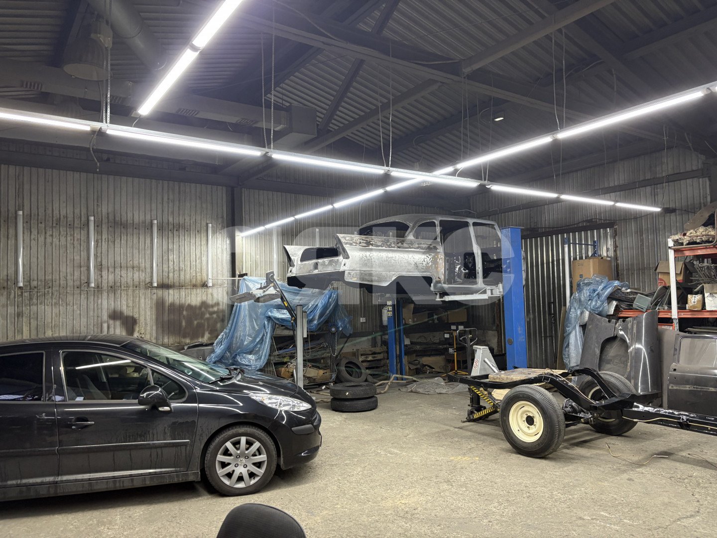 Фото №5: Коммерция 300 м² - Ростов-на-Дону, Октябрьский, ул. Оганова, 37