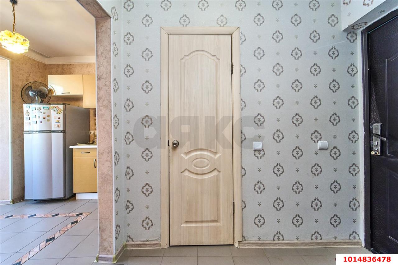 Фото №9: 1-комнатная квартира 35 м² - Краснодар, Музыкальный, Прикубанский внутригородской округ, мкр. Завод Радиоизмерительных Приборов, ул. имени Сергея Есенина, 86