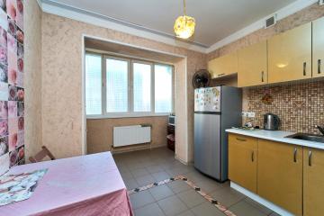 Фото №1: 1-комнатная квартира 35 м² - Краснодар, мкр. Завод Радиоизмерительных Приборов, ул. имени Сергея Есенина, 86