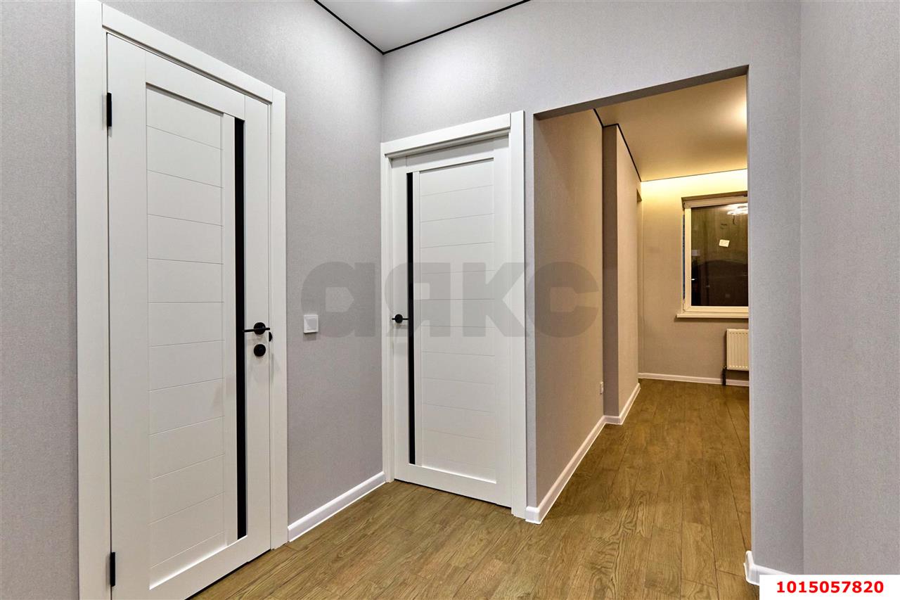 Фото №2: 1-комнатная квартира 35 м² - Краснодар, жилой комплекс Самолёт, ул. Западный Обход, 39/2