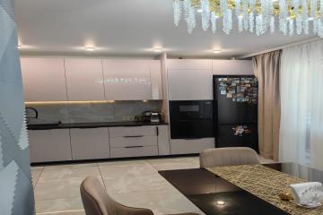 Фото №3: 2-комнатная квартира 62 м² - Краснодар, мкр. Гидростроителей, ул. имени Валерия Гассия, 2