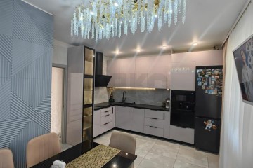 Фото №2: 2-комнатная квартира 65 м² - Краснодар, мкр. жилой комплекс Авиатор, ул. имени Валерия Гассия, 2