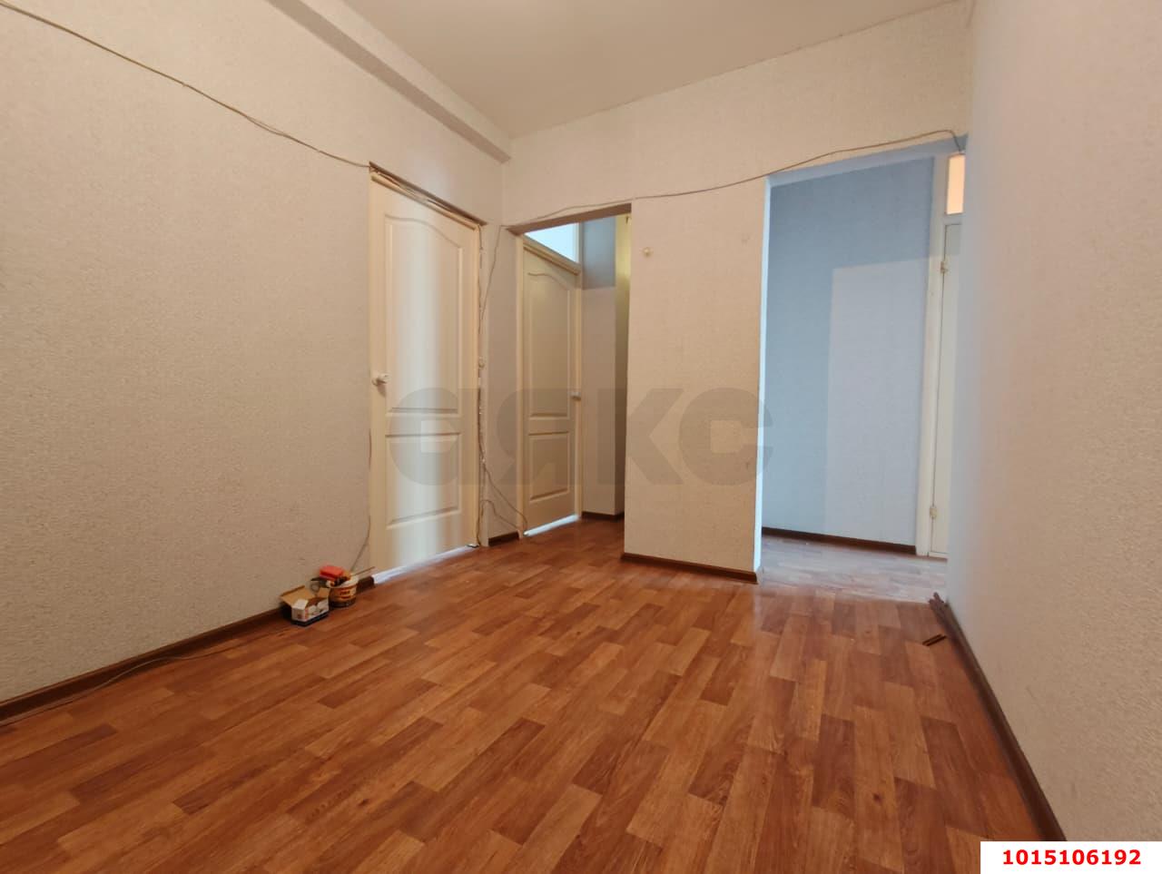 Фото №13: 2-комнатная квартира 70 м² - Краснодар, Восточно-Кругликовский, ул. Генерала Трошева, 41