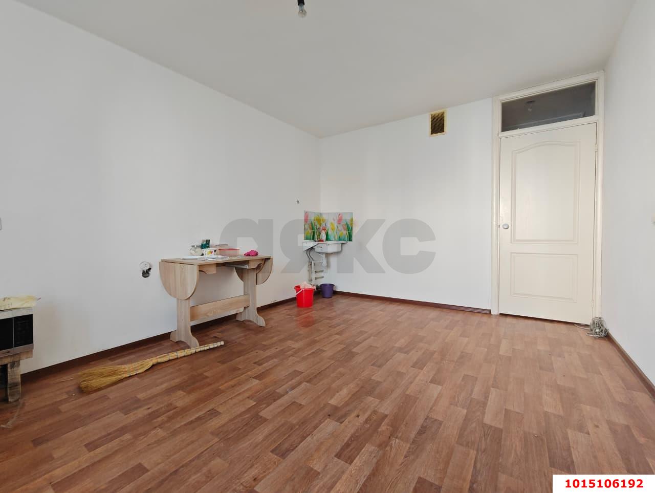 Фото №3: 2-комнатная квартира 70 м² - Краснодар, Восточно-Кругликовский, ул. Генерала Трошева, 41