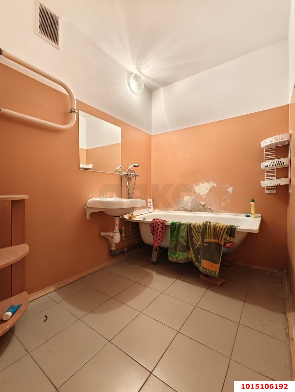 Фото №15: 2-комнатная квартира 70 м² - Краснодар, Восточно-Кругликовский, ул. Генерала Трошева, 41