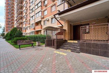 Фото №1: 1-комнатная квартира 46 м² - Краснодар, мкр. ЖК Керченский, ул. им. Героя Сарабеева В.И., 3/1