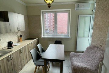 Фото №4: 1-комнатная квартира 46 м² - Краснодар, мкр. ЖК Керченский, ул. им. Героя Сарабеева В.И., 3/1