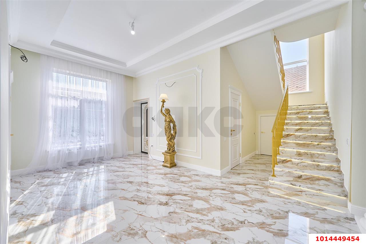 Фото №10: Дом 224 м² + 3 сот. - Краснодар, Кожзавод, ул. Володи Головатого, 57