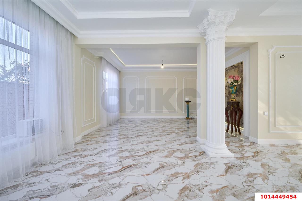 Фото №9: Дом 224 м² + 3 сот. - Краснодар, Кожзавод, ул. Володи Головатого, 57