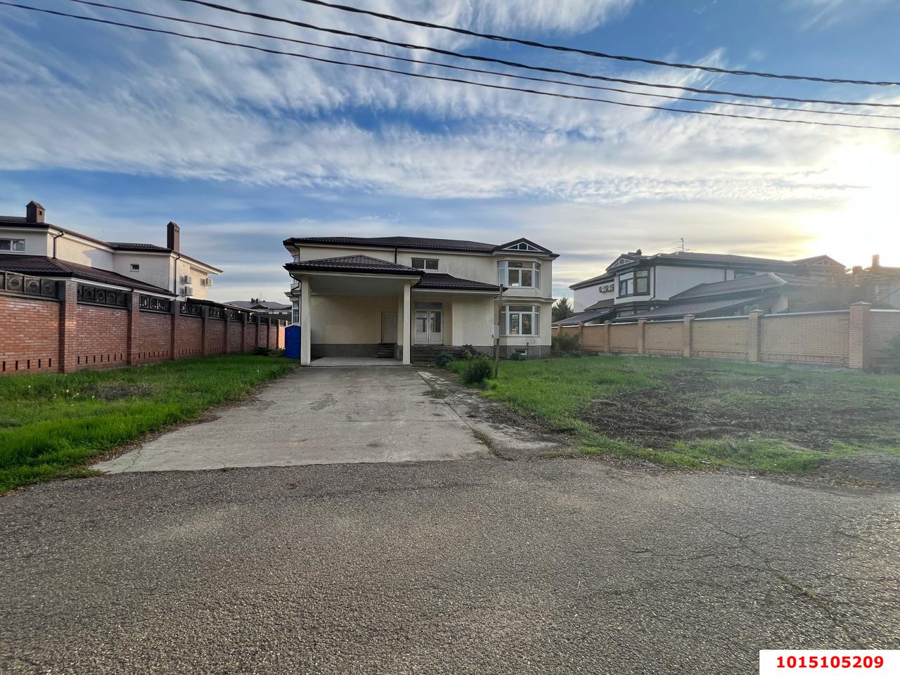 Фото №2: Дом 320 м² + 12.3 сот. - Краснодар, Прикубанский внутригородской округ, Новый, мкр. КП Эллада, ул. Дубравная, 14