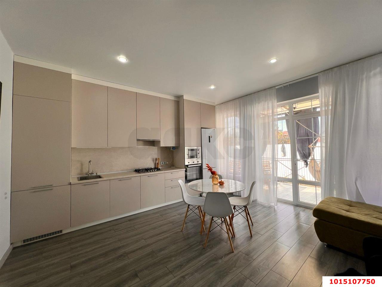 Фото №1: Дом 129 м² + 3.2 сот. - Новотитаровская, ул. Крупской, 79/1