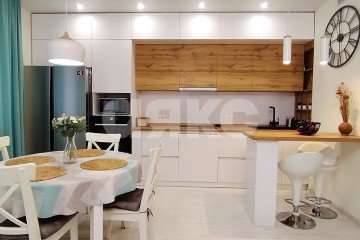 Фото №3: 3-комнатная квартира 94 м² - Волгоград, мкр. квартал На Клубной, ул. Кузнецкая, 75