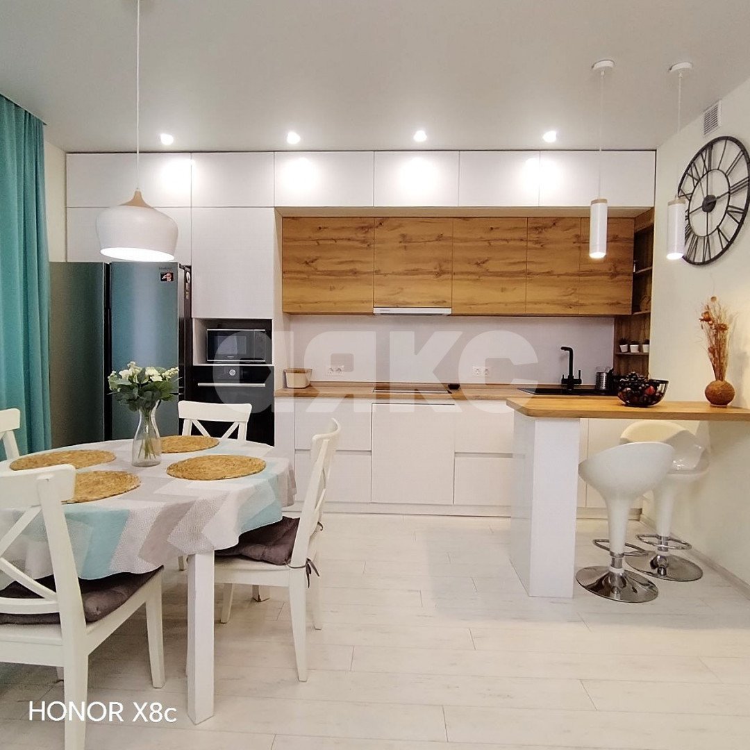 Фото №3: 3-комнатная квартира 94 м² - Волгоград, квартал На Клубной, ул. Кузнецкая, 75