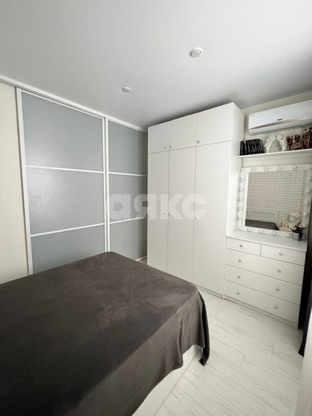 Фото №14: 3-комнатная квартира 94 м² - Волгоград, квартал На Клубной, ул. Кузнецкая, 75