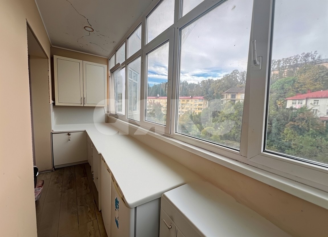 Фото №4: 1-комнатная квартира 52 м² - Сочи, Приморье, ул. Есауленко, 4/6