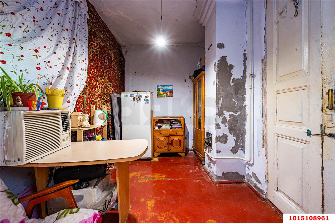 Фото №3: 2-комнатная квартира 30 м² - Краснодар, Центральный, ул. Октябрьская, 72