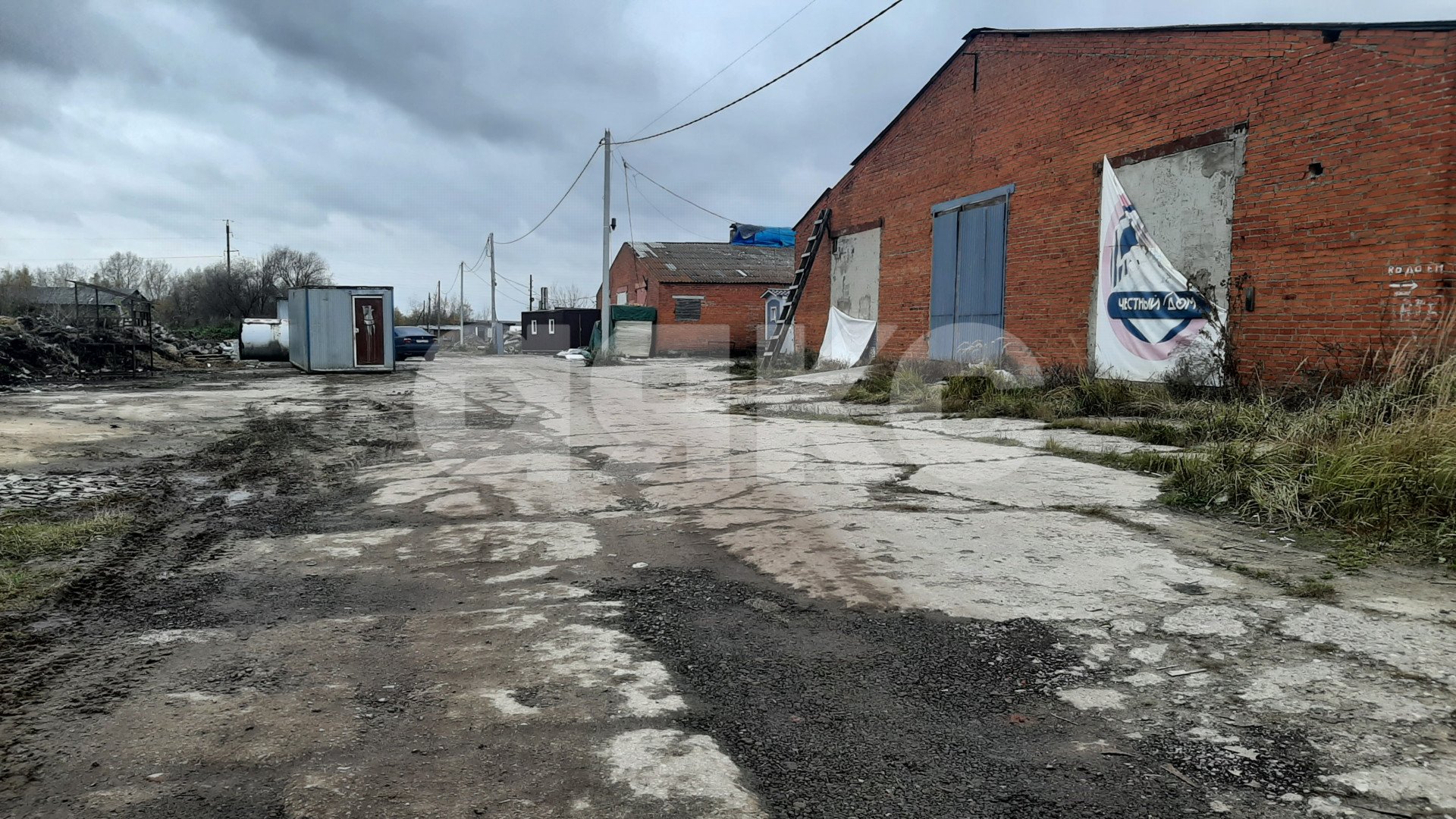 Фото №14: Коммерция 1000 м² - Усадище