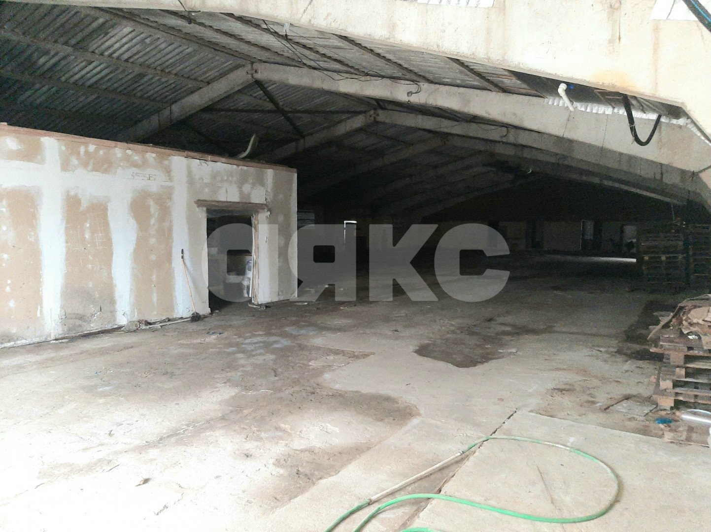 Фото №8: Коммерция 1000 м² - Усадище