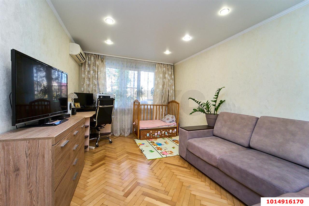 Фото №1: 2-комнатная квартира 45 м² - Краснодар, 9-й километр, ул. Лазурная, 66