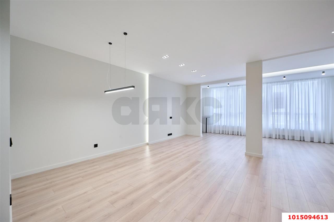 Фото №1: 2-комнатная квартира 56 м² - Краснодар, жилой комплекс Элегант, ул. Сормовская, 1/3к1