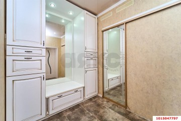 Фото №2: Дом 271 м² - Краснодар, мкр. Завод Радиоизмерительных Приборов, ул. Бульварная, 43/А