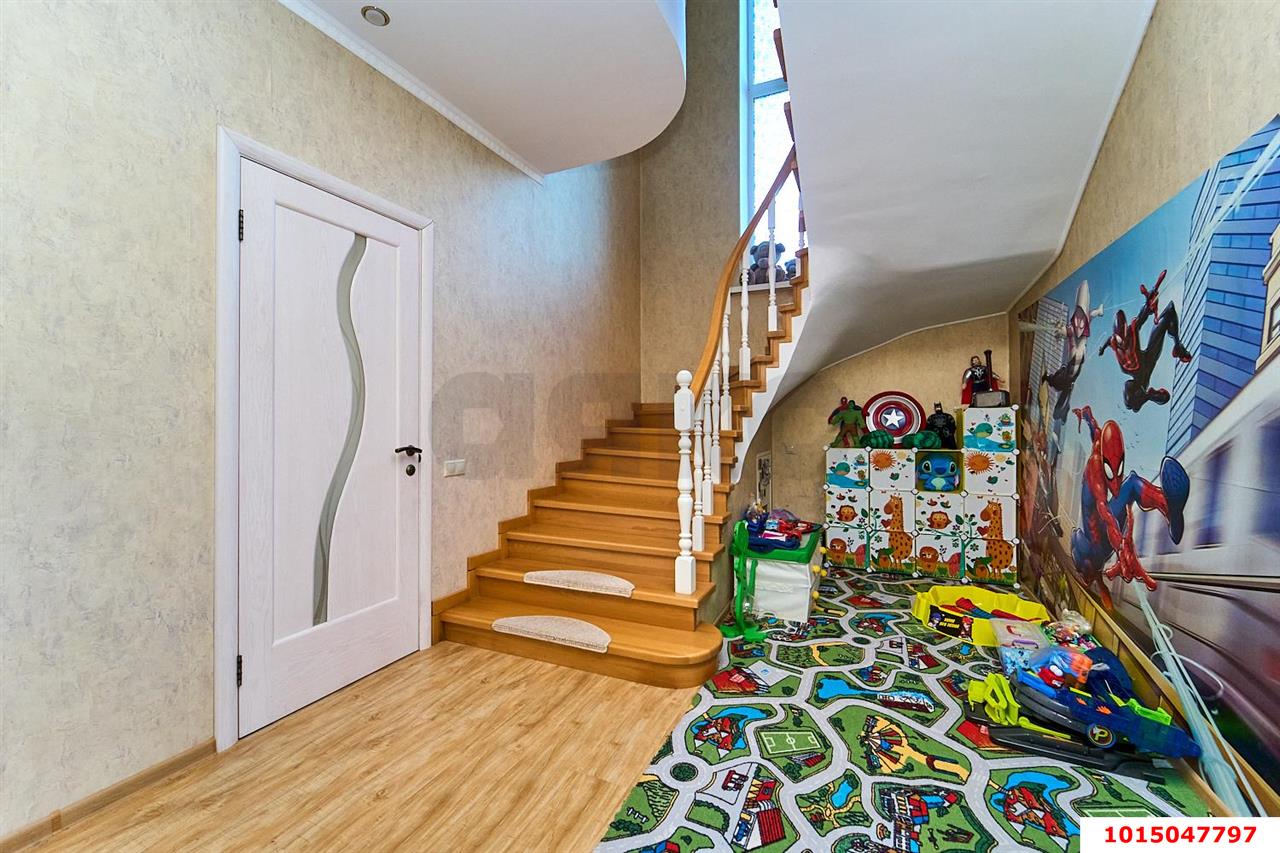 Фото №13: Дом 271 м² + 8 сот. - Краснодар, Завод Радиоизмерительных Приборов, ул. Бульварная, 43/А