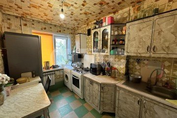 Фото №2: 3-комнатная квартира 63 м² - Мариуполь, мкр. 21-й, б-р Шевченко, 291