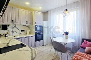 Фото №1: 1-комнатная квартира 37 м² - Краснодар, мкр. Почтовый, пр-кт имени писателя Знаменского, 25/1