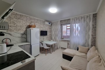 Фото №1: 1-комнатная квартира 50 м² - Краснодар, мкр. Солнечный, ул. Казбекская, 5