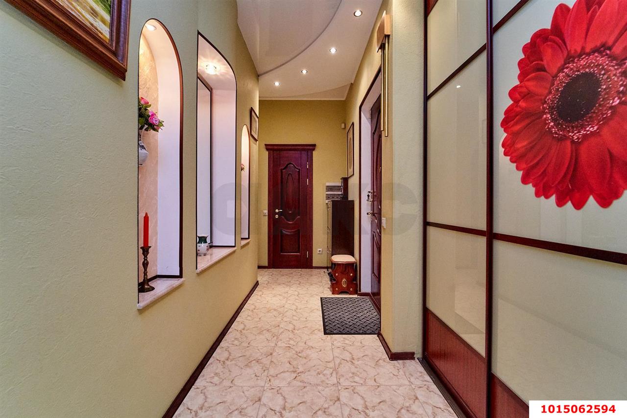 Фото №11: 3-комнатная квартира 117 м² - Краснодар, Центральный внутригородской округ, Западный внутригородской округ, мкр. Центральный, ул. Кубанская набережная, 58