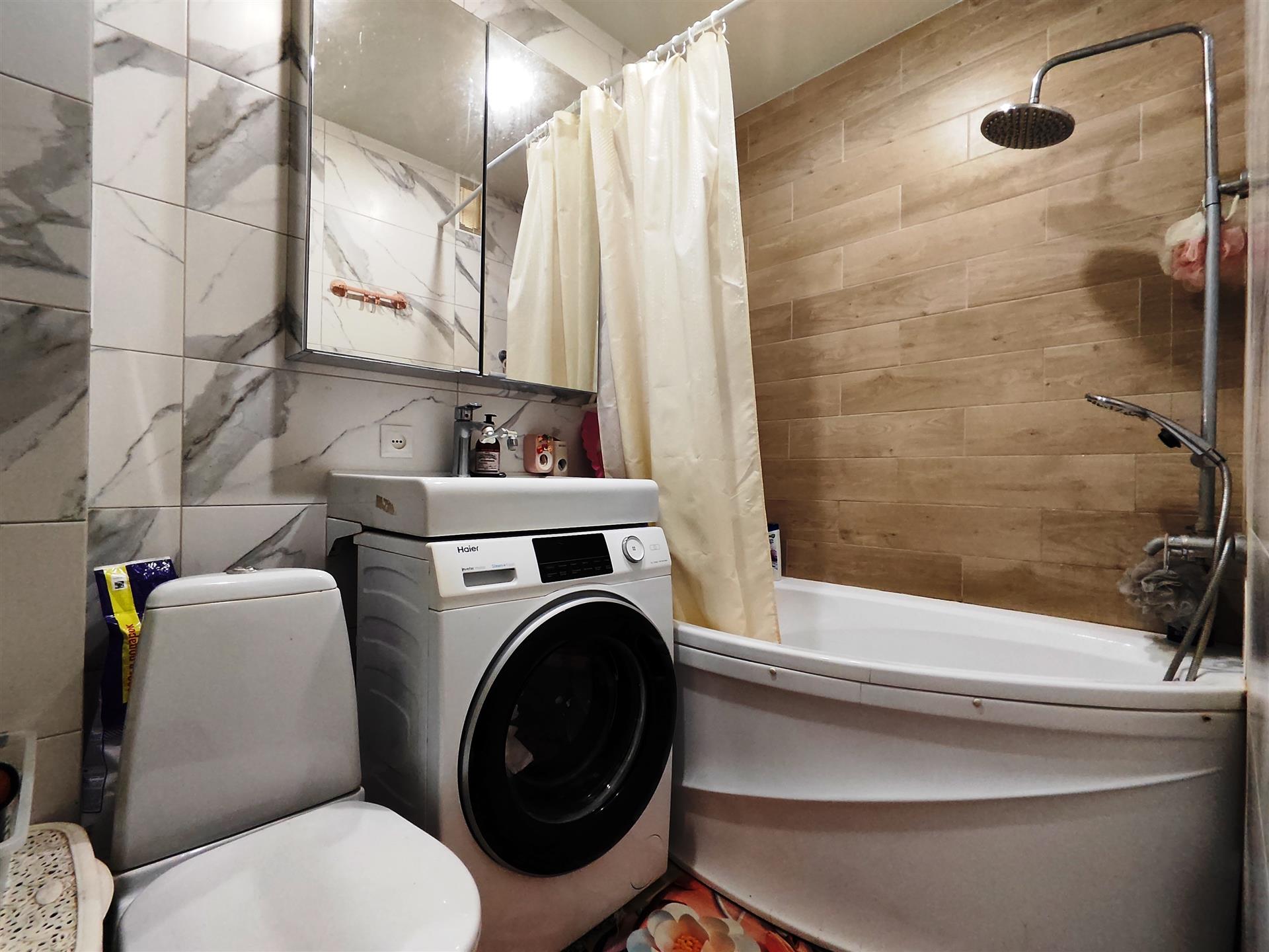 Фото №10: 3-комнатная квартира 78 м² - Краснодар, Карасунский внутригородской округ, мкр. Почтовый, ул. имени Валерия Гассия, 18