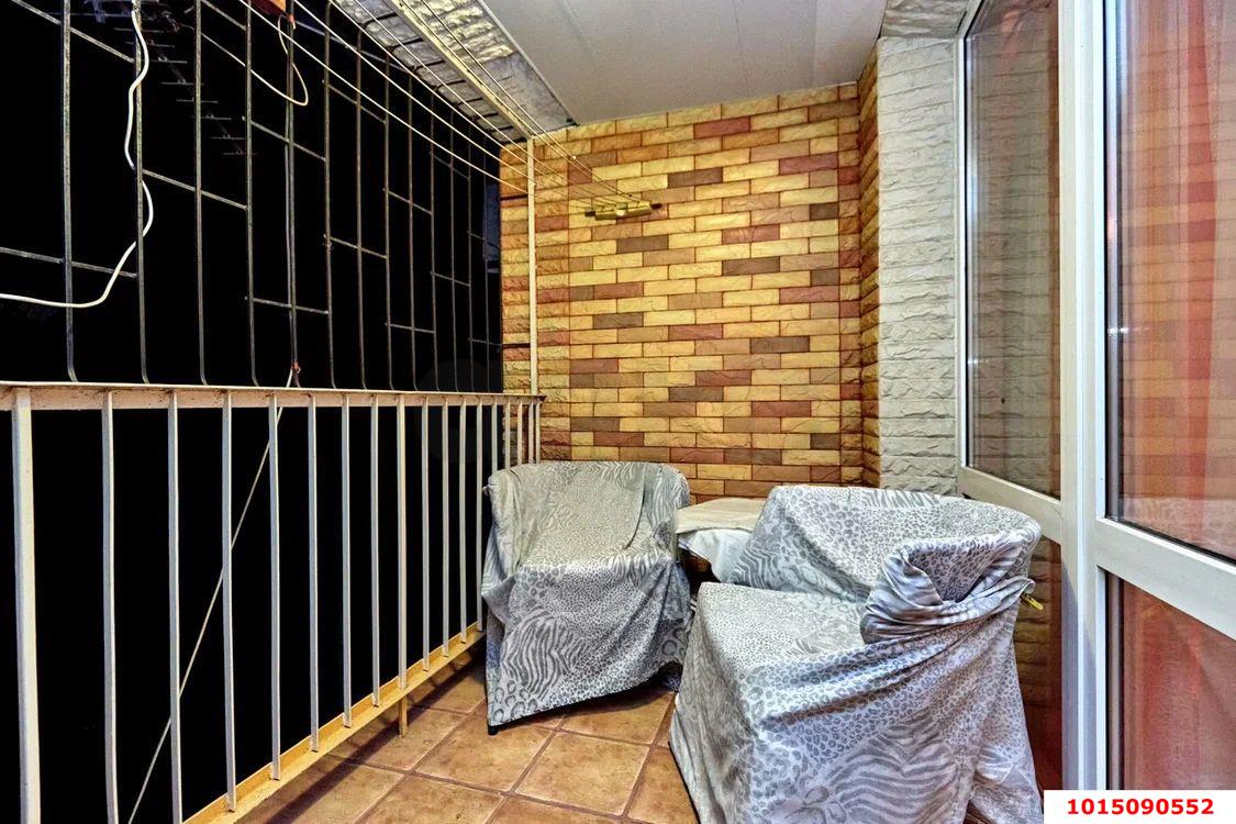 Фото №3: Дом 212 м² + 12.34 сот. - Копанской, мкр. Прикубанский внутригородской округ, ул. Уренгойская, 80