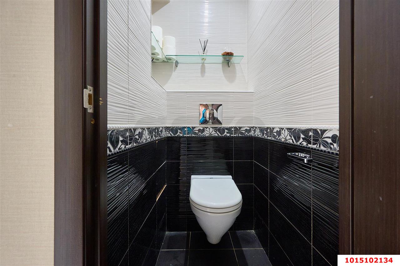 Фото №17: 2-комнатная квартира 63 м² - Краснодар, Западный внутригородской округ, мкр. Юбилейный, пр-кт Чекистов, 40