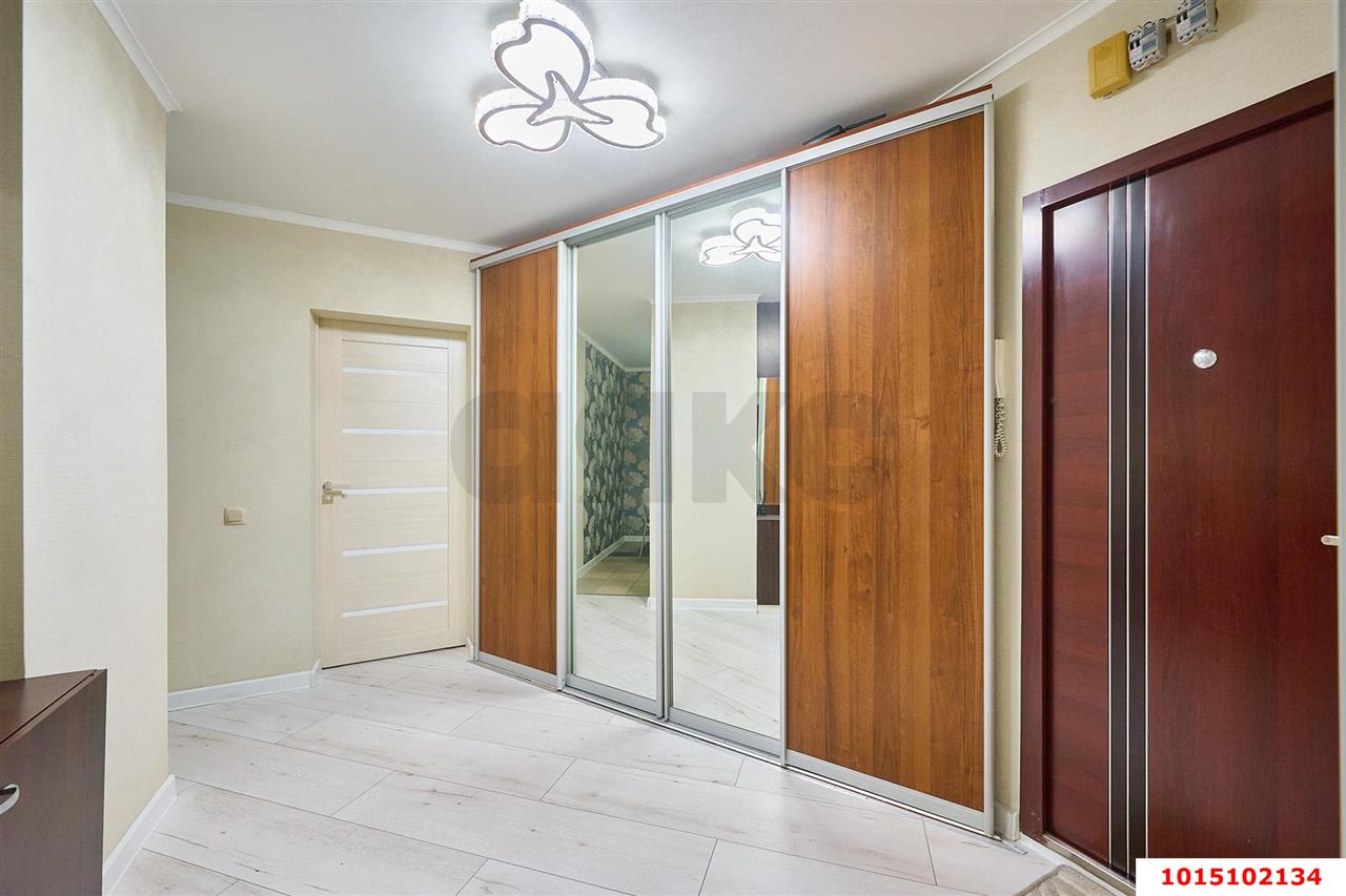 Фото №19: 2-комнатная квартира 63 м² - Краснодар, Юбилейный, пр-кт Чекистов, 40