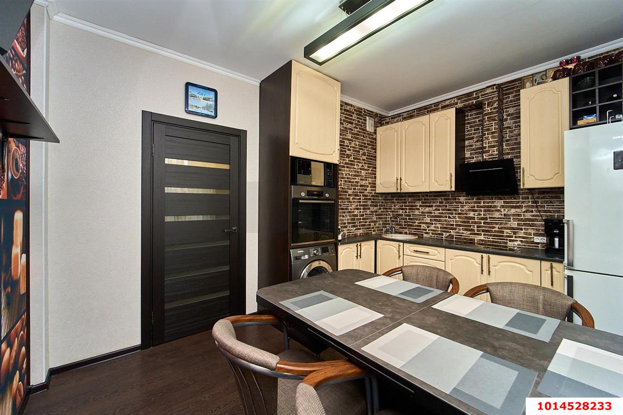 Фото №2: 2-комнатная квартира 70 м² - Краснодар, Пашковский, ул. Лавочкина, 19